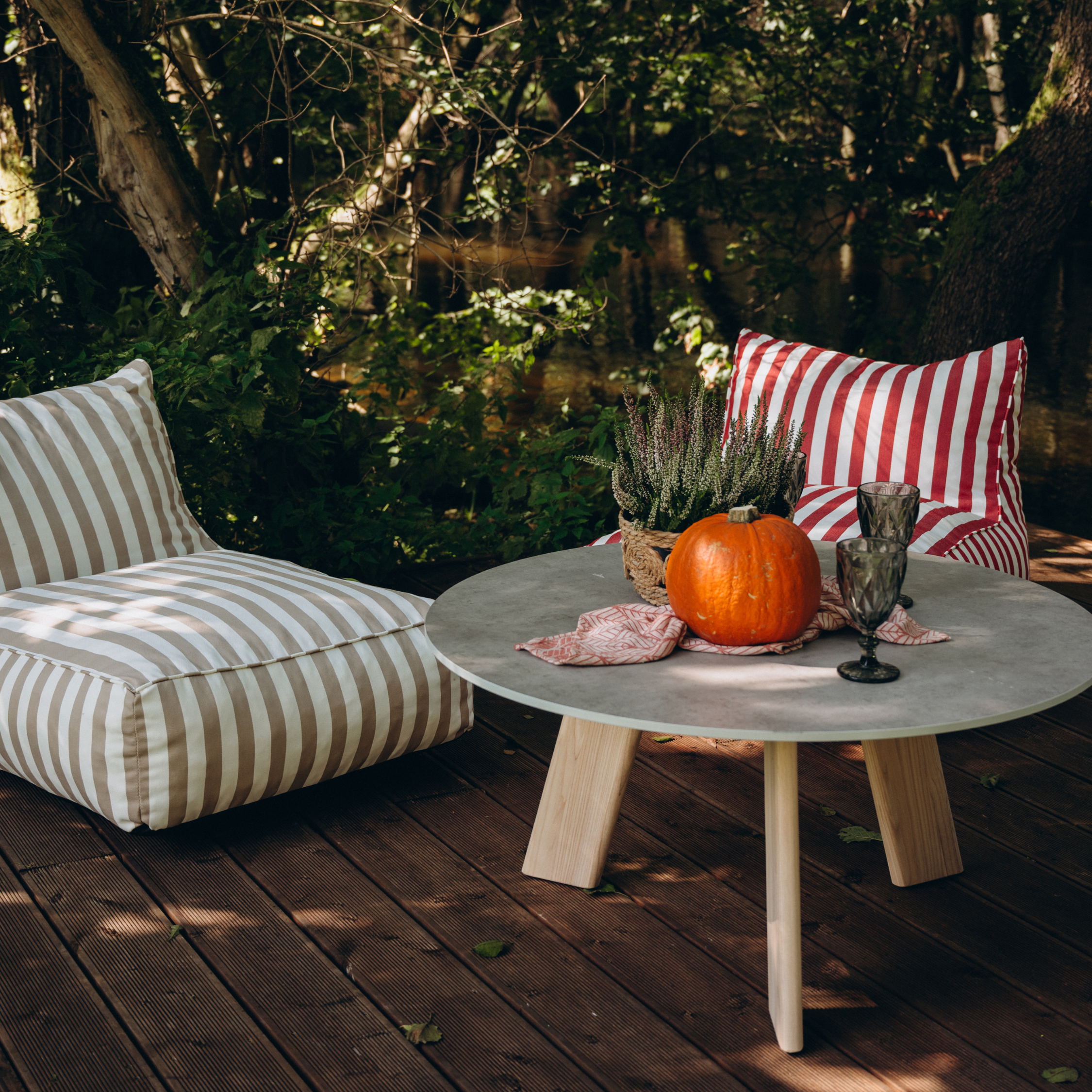 Outdoor Sitzsack gestreift 72x102x65 cm